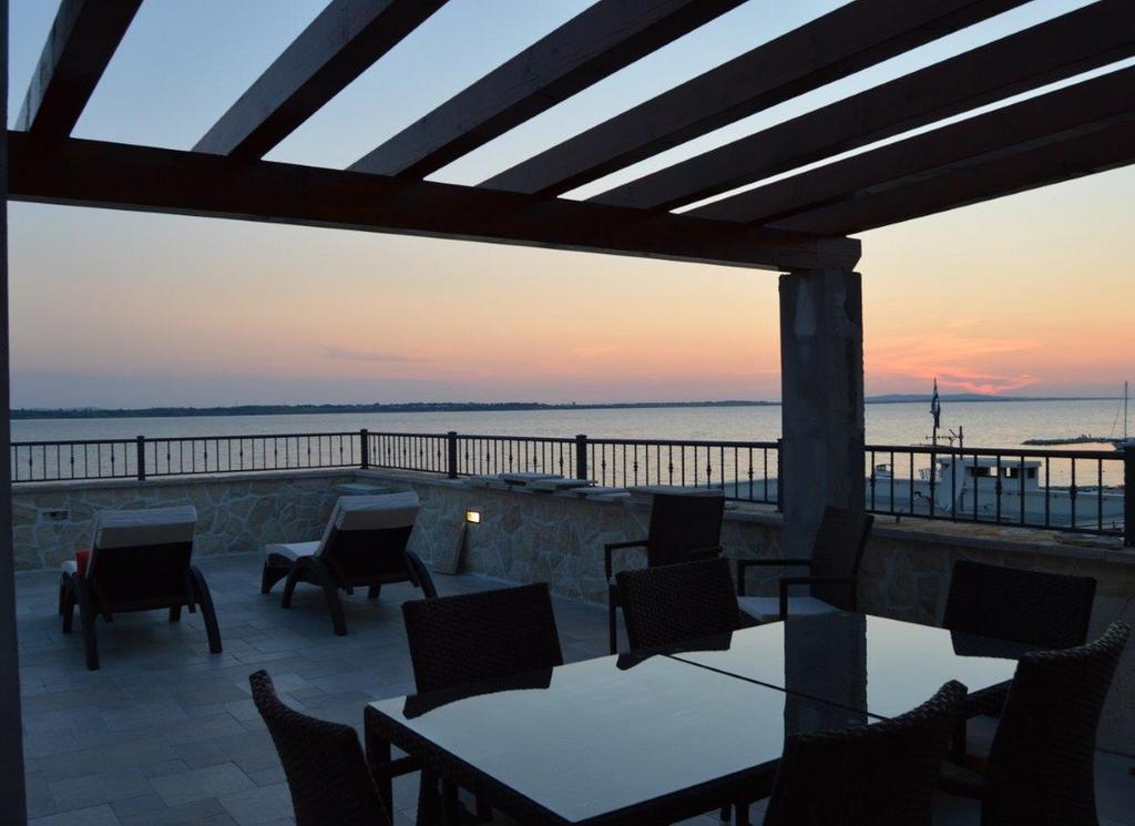 Sea View Apartments Nina Врси Номер фото