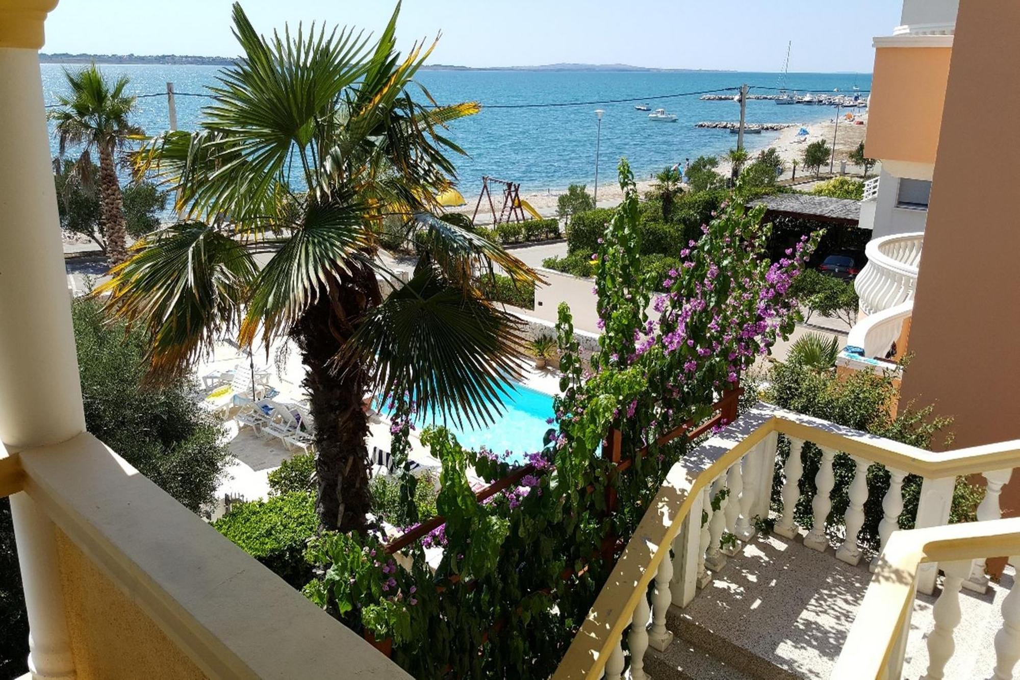 Sea View Apartments Nina Врси Номер фото