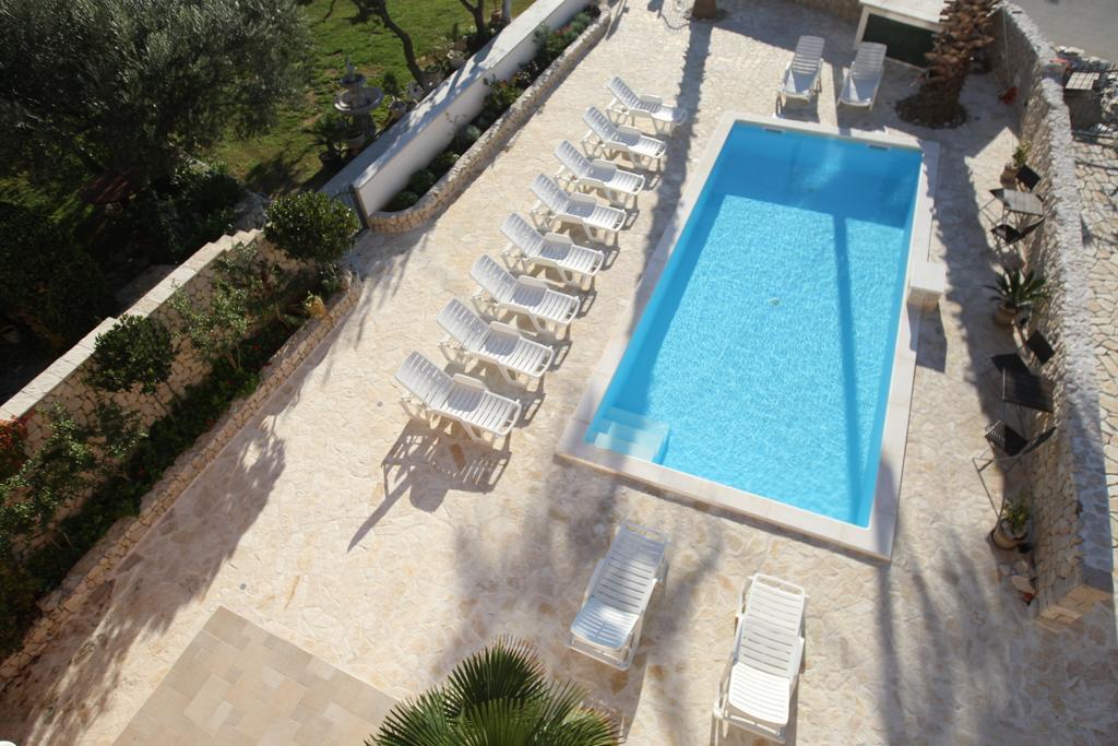 Sea View Apartments Nina Врси Экстерьер фото